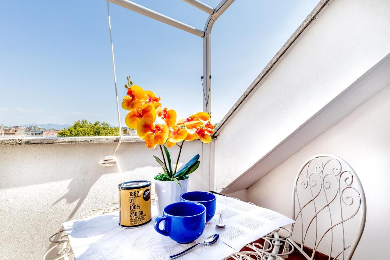 Bbhome Penthouse Bright And Elegant Metro Conca D'Oro Roma Esterno foto