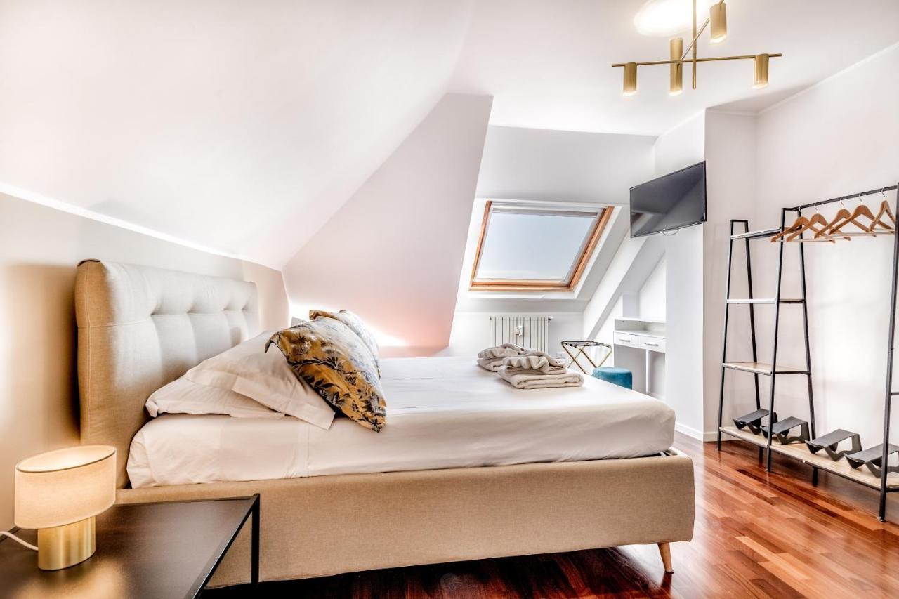 Bbhome Penthouse Bright And Elegant Metro Conca D'Oro Roma Esterno foto
