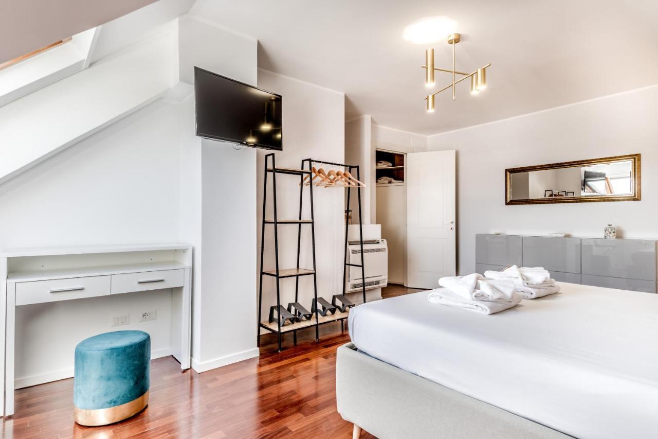 Bbhome Penthouse Bright And Elegant Metro Conca D'Oro Roma Esterno foto