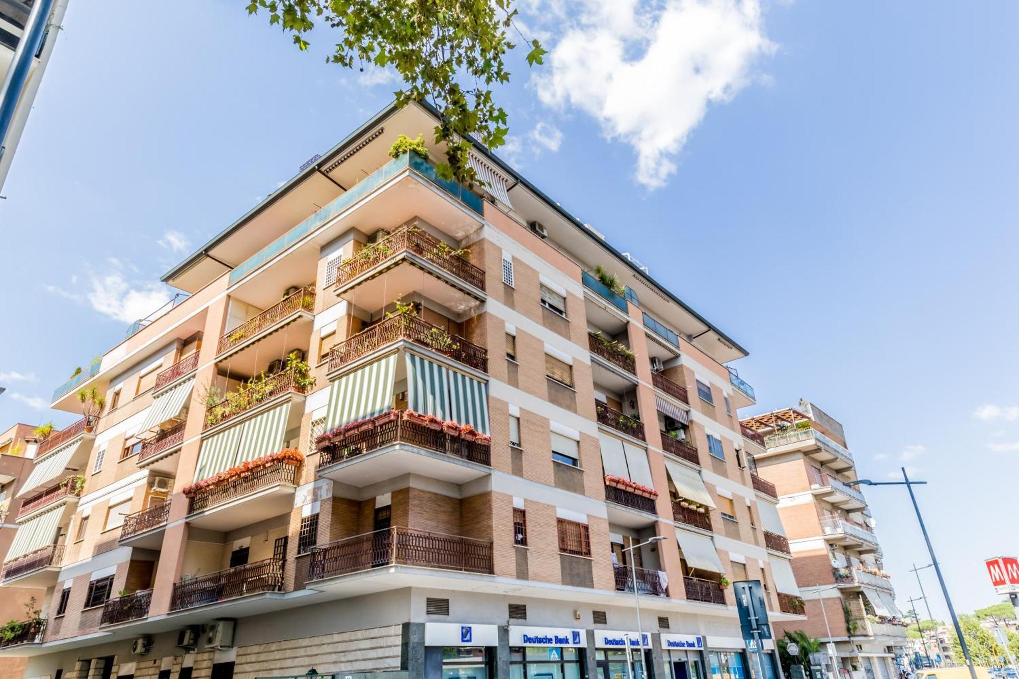 Bbhome Penthouse Bright And Elegant Metro Conca D'Oro Roma Esterno foto